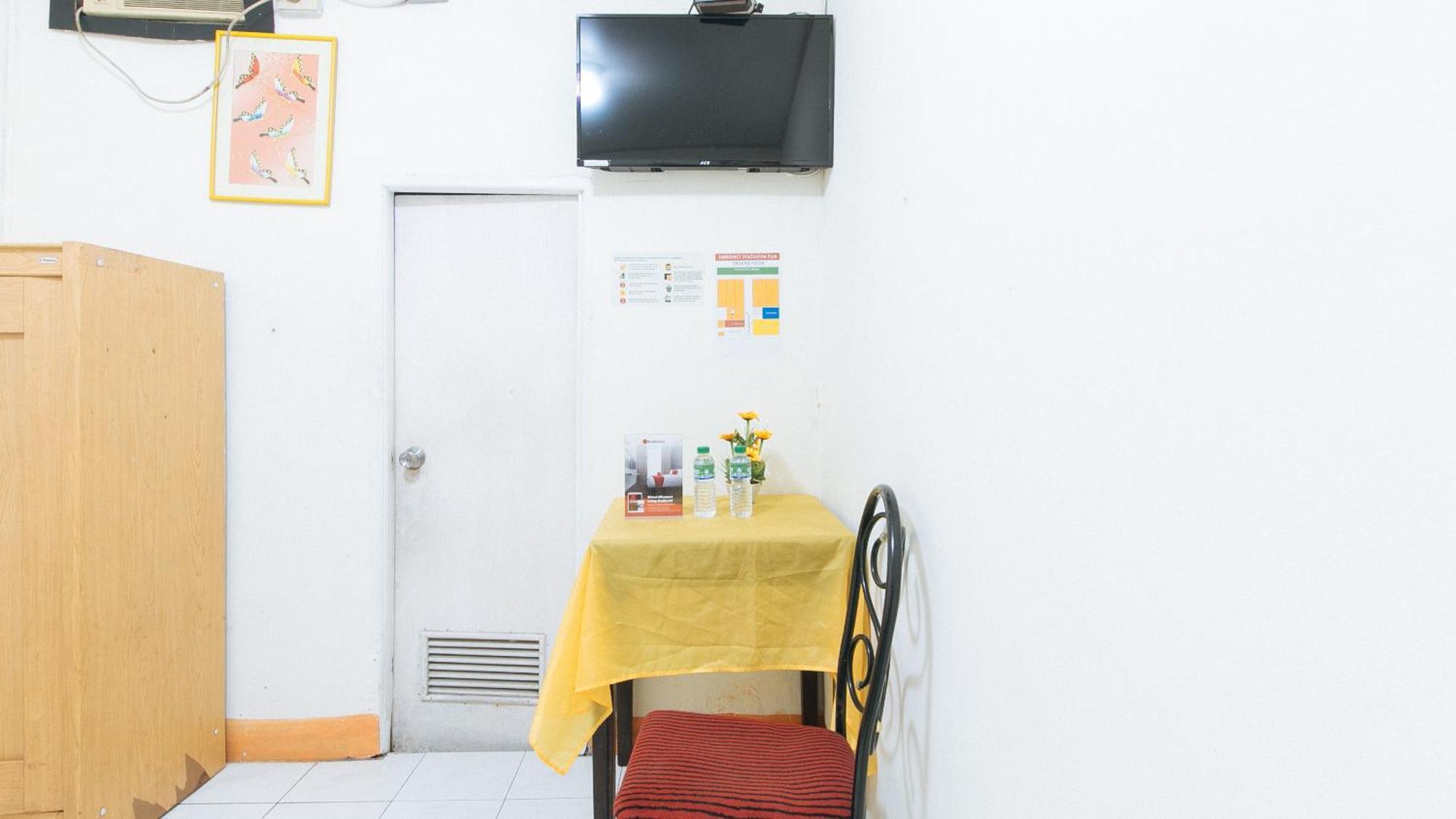 Reddoorz Near East Avenue Medical Center Otel Quezon City Dış mekan fotoğraf