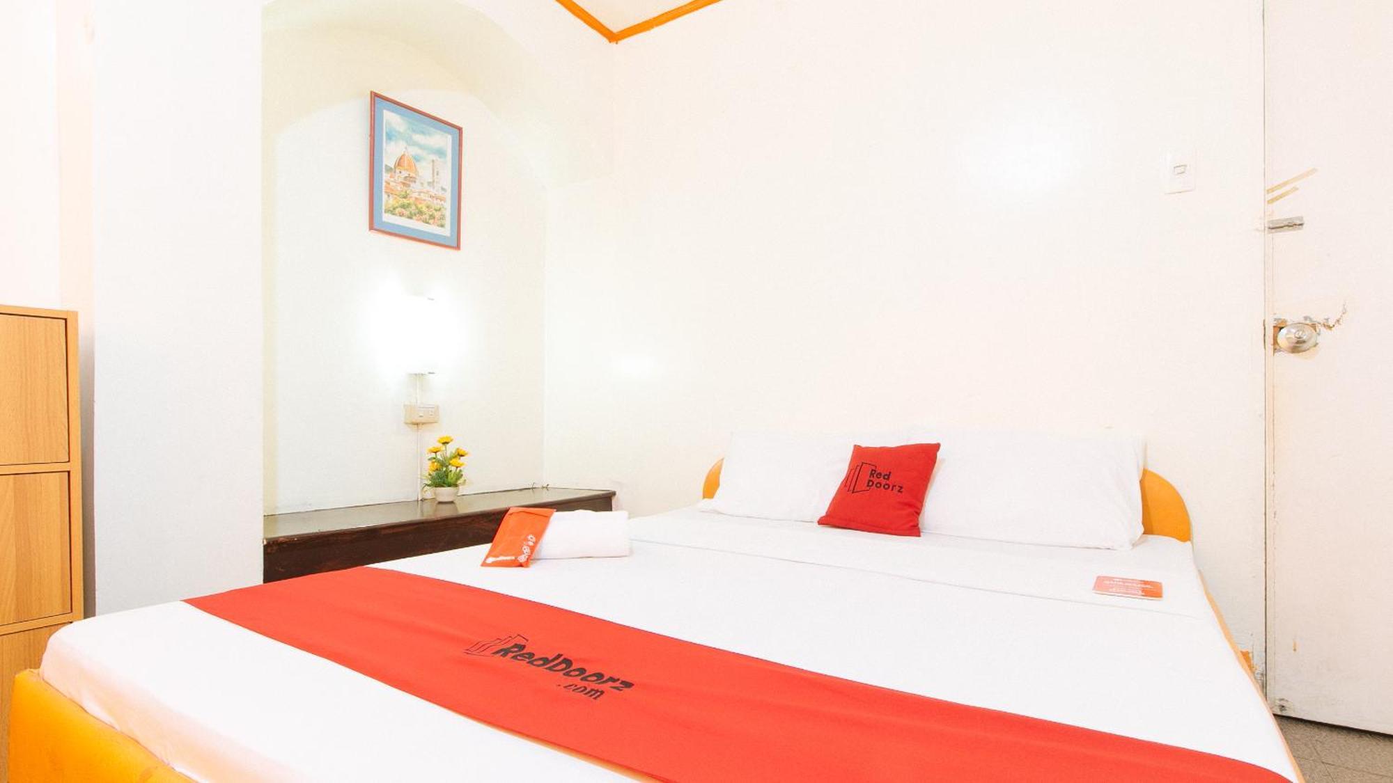 Reddoorz Near East Avenue Medical Center Otel Quezon City Dış mekan fotoğraf