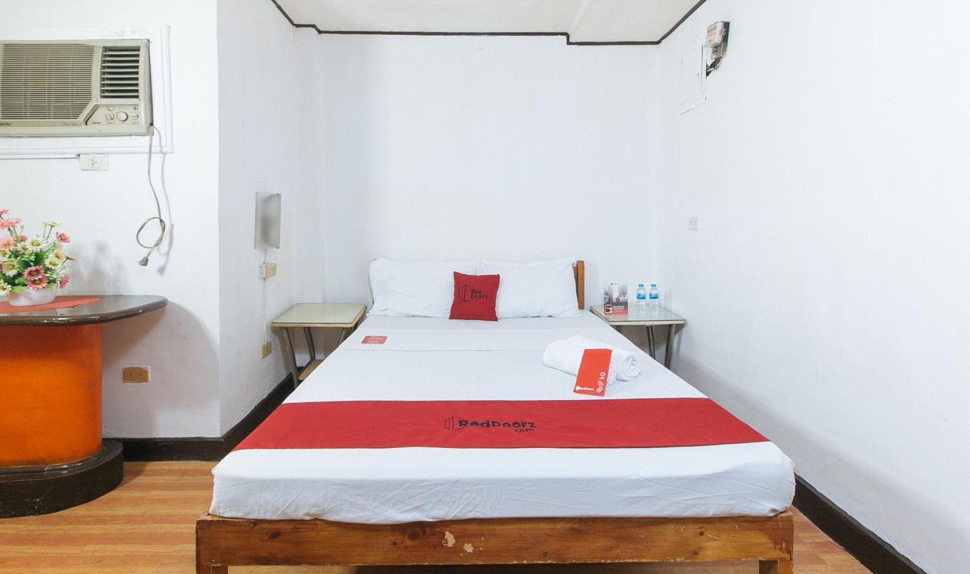 Reddoorz Near East Avenue Medical Center Otel Quezon City Dış mekan fotoğraf