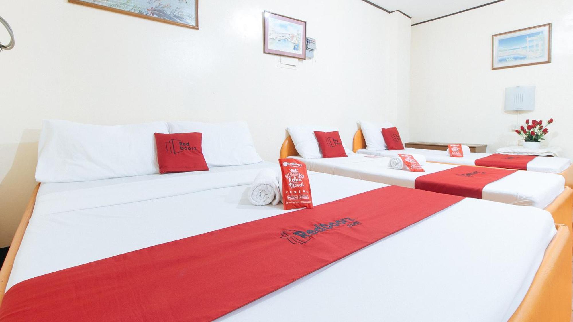Reddoorz Near East Avenue Medical Center Otel Quezon City Dış mekan fotoğraf