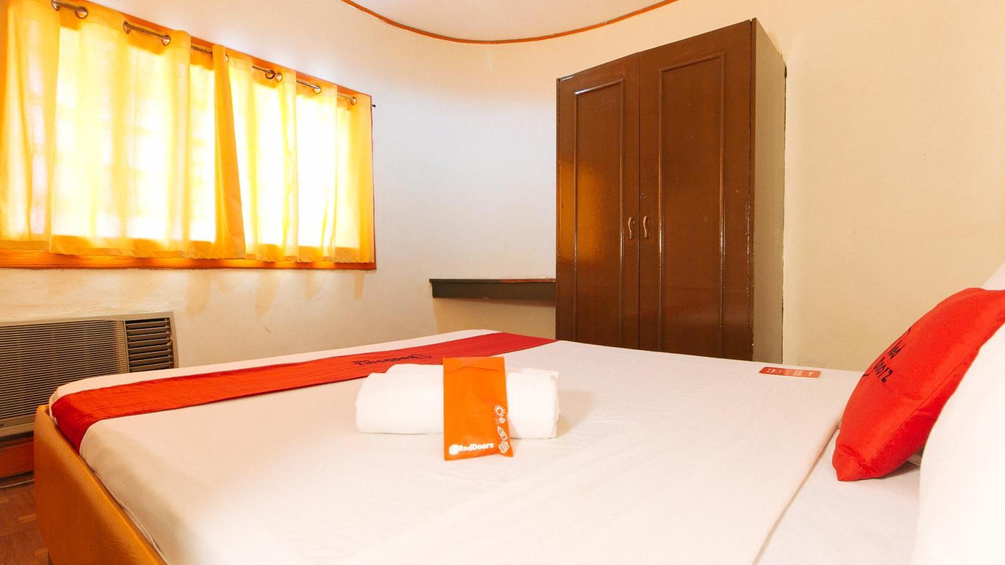Reddoorz Near East Avenue Medical Center Otel Quezon City Dış mekan fotoğraf